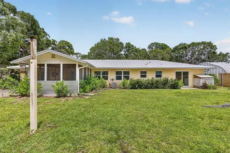 1125 41st Avenue Vero Beach FL 32960
