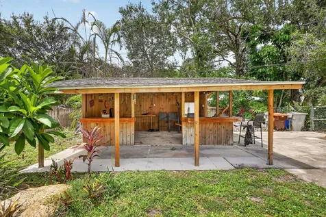 1125 41st Avenue Vero Beach FL 32960