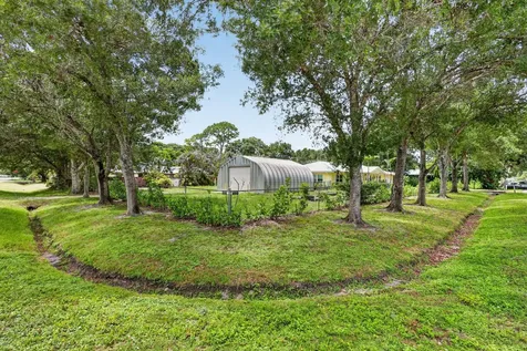 1125 41st Avenue Vero Beach FL 32960