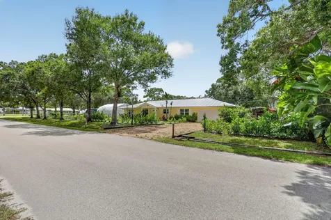 1125 41st Avenue Vero Beach FL 32960