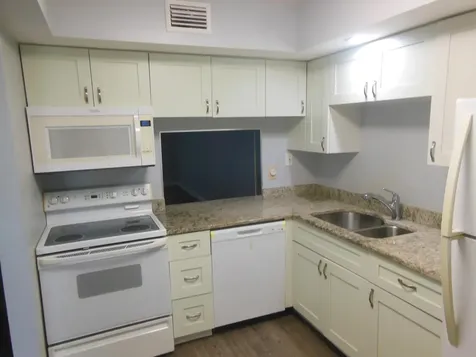 105 Lake Helen Drive West Palm Beach FL 33411