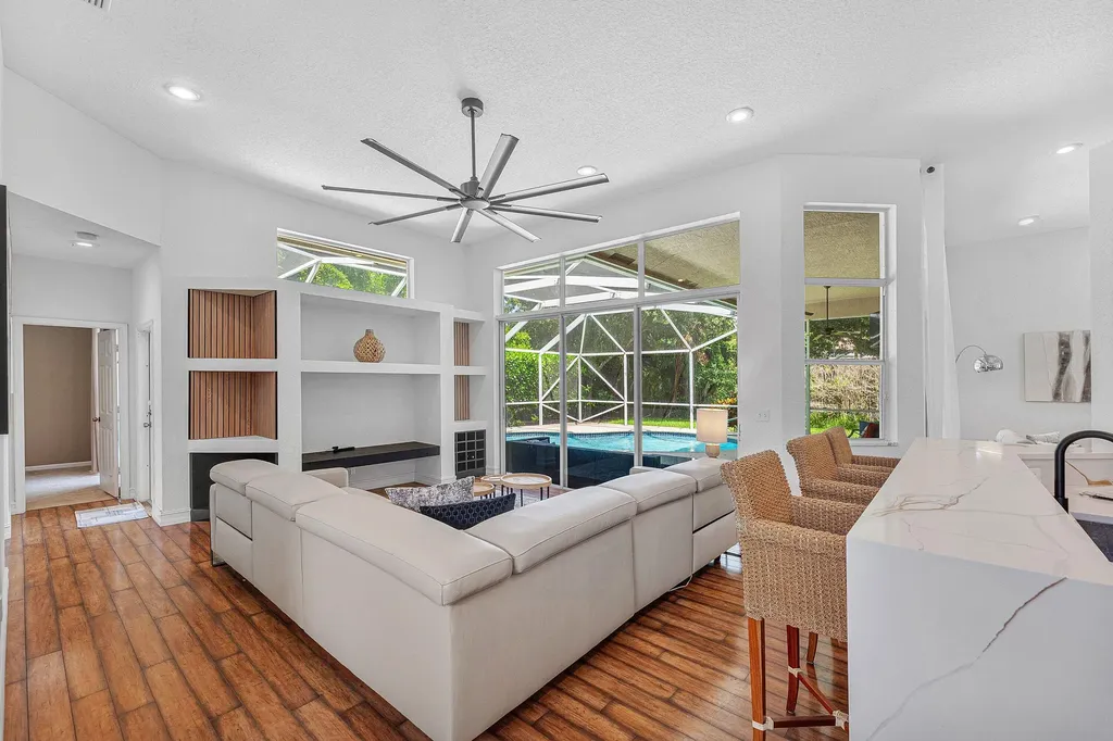 7235 NW 63rd Terrace Parkland FL 33067
