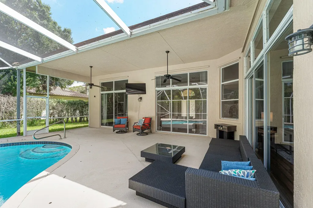7235 NW 63rd Terrace Parkland FL 33067