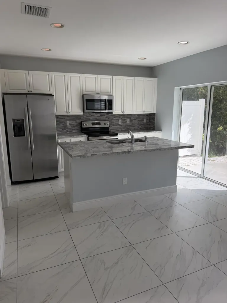 2810 NW Treviso Circle Port St Lucie FL 34986
