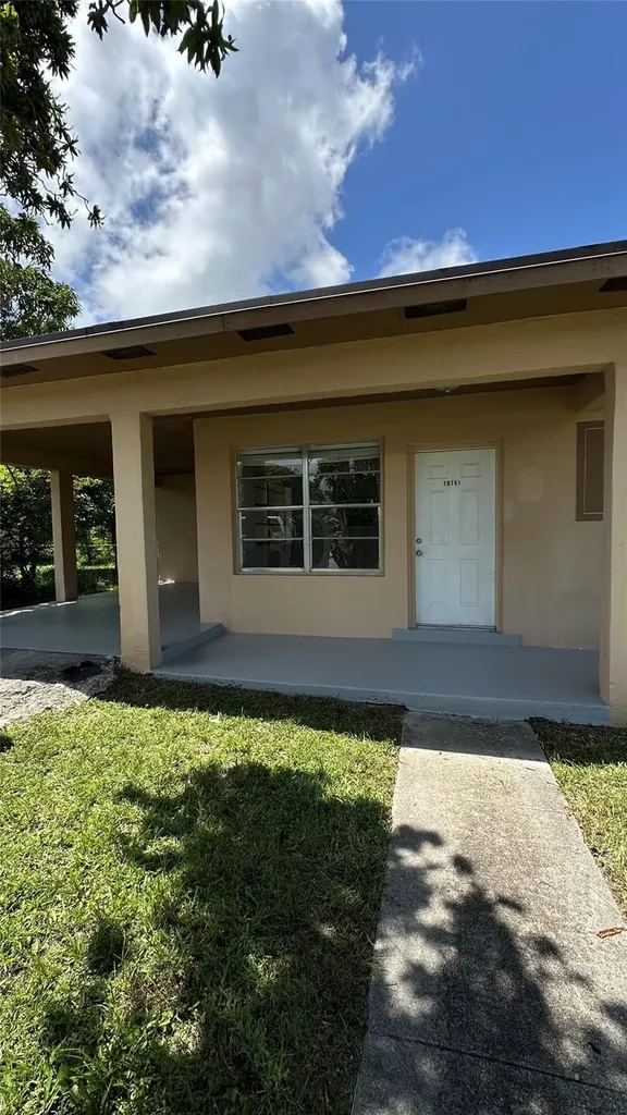 10741 SW 150th Terrace Miami FL 33176