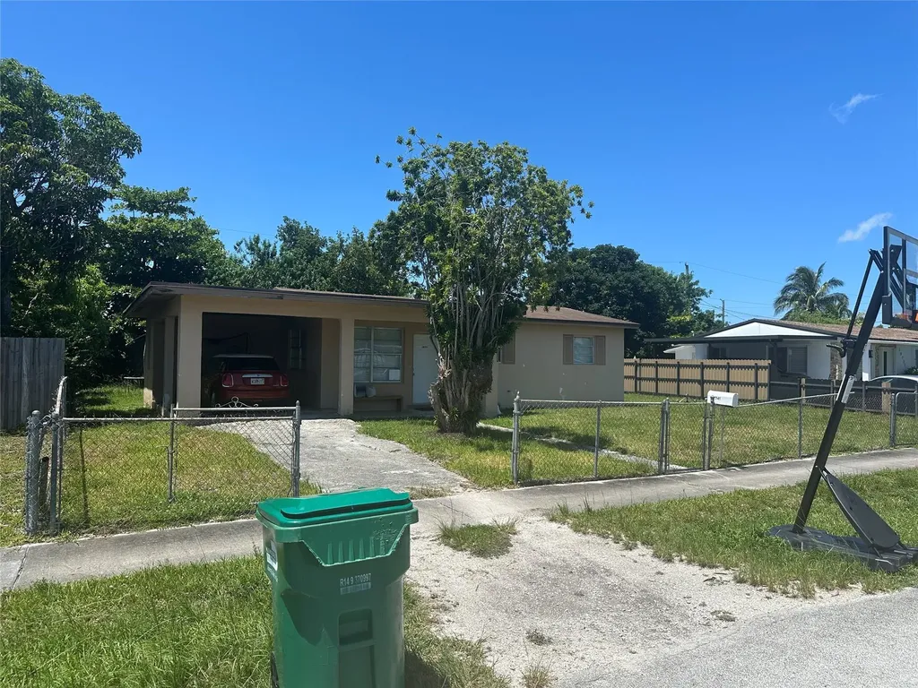 10741 SW 150th Terrace Miami FL 33176
