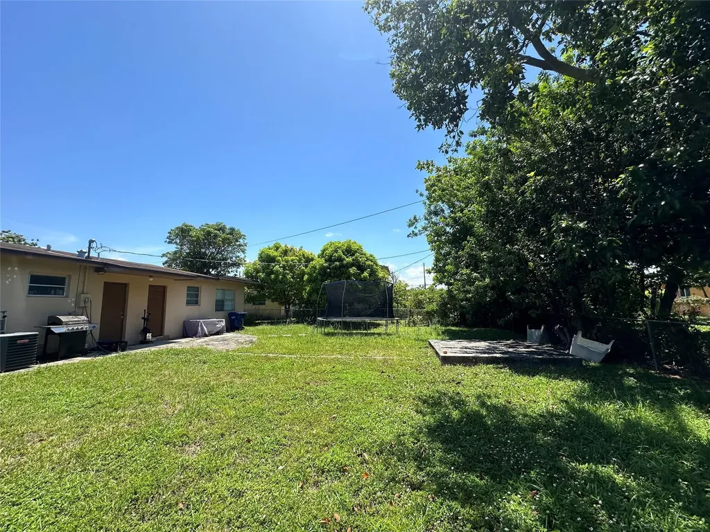 10741 SW 150th Terrace Miami FL 33176