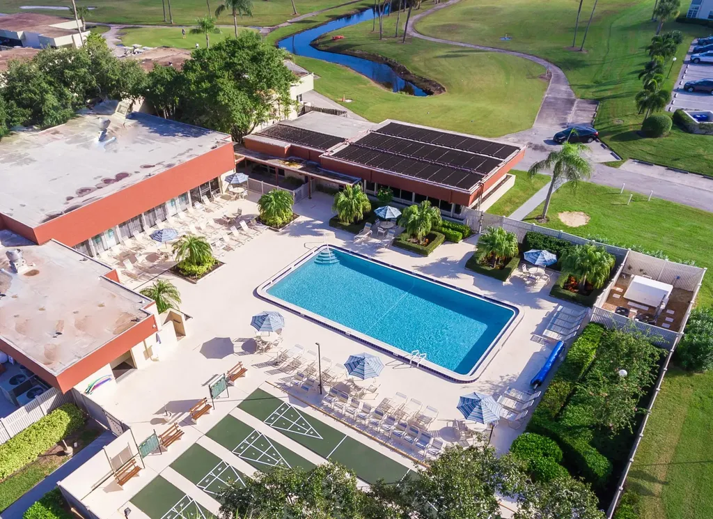 52 Woodland Drive Vero Beach FL 32962