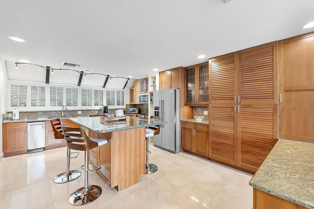 40 Portside Drive Fort Lauderdale FL 33316