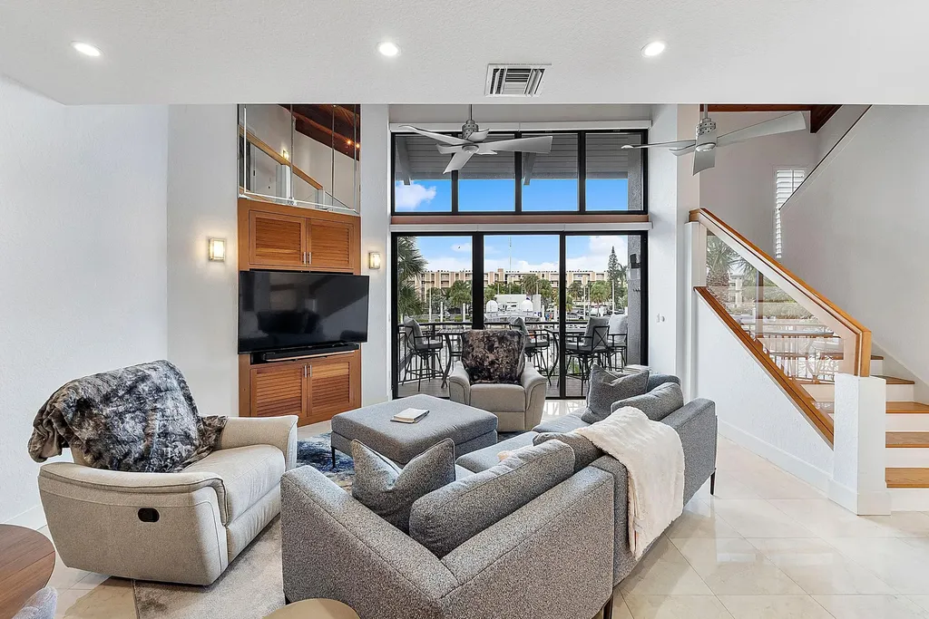 40 Portside Drive Fort Lauderdale FL 33316