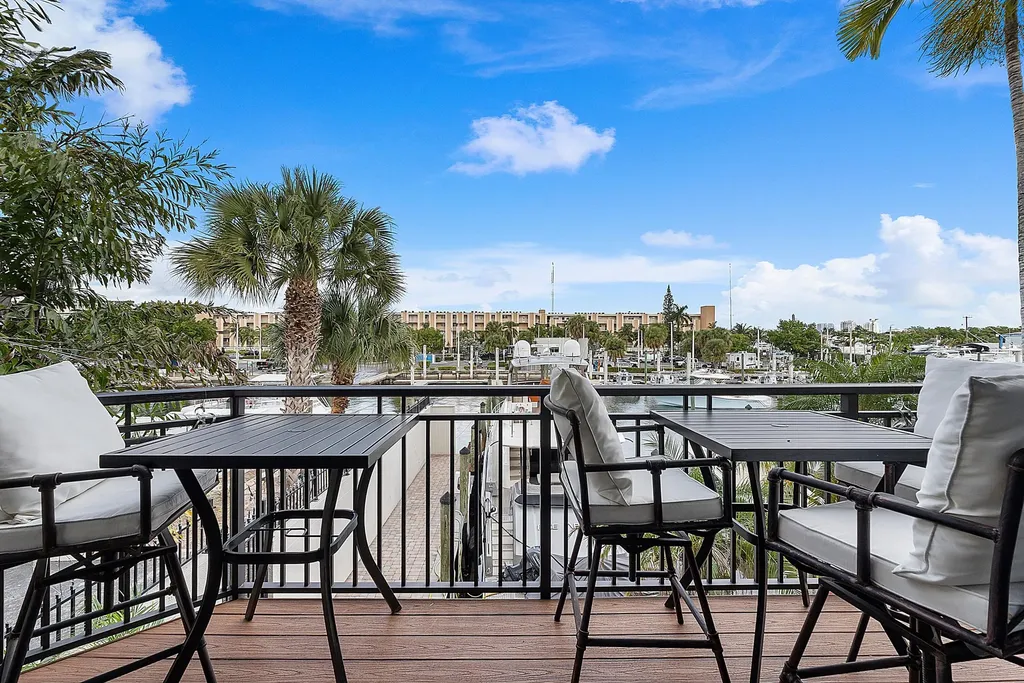40 Portside Drive Fort Lauderdale FL 33316