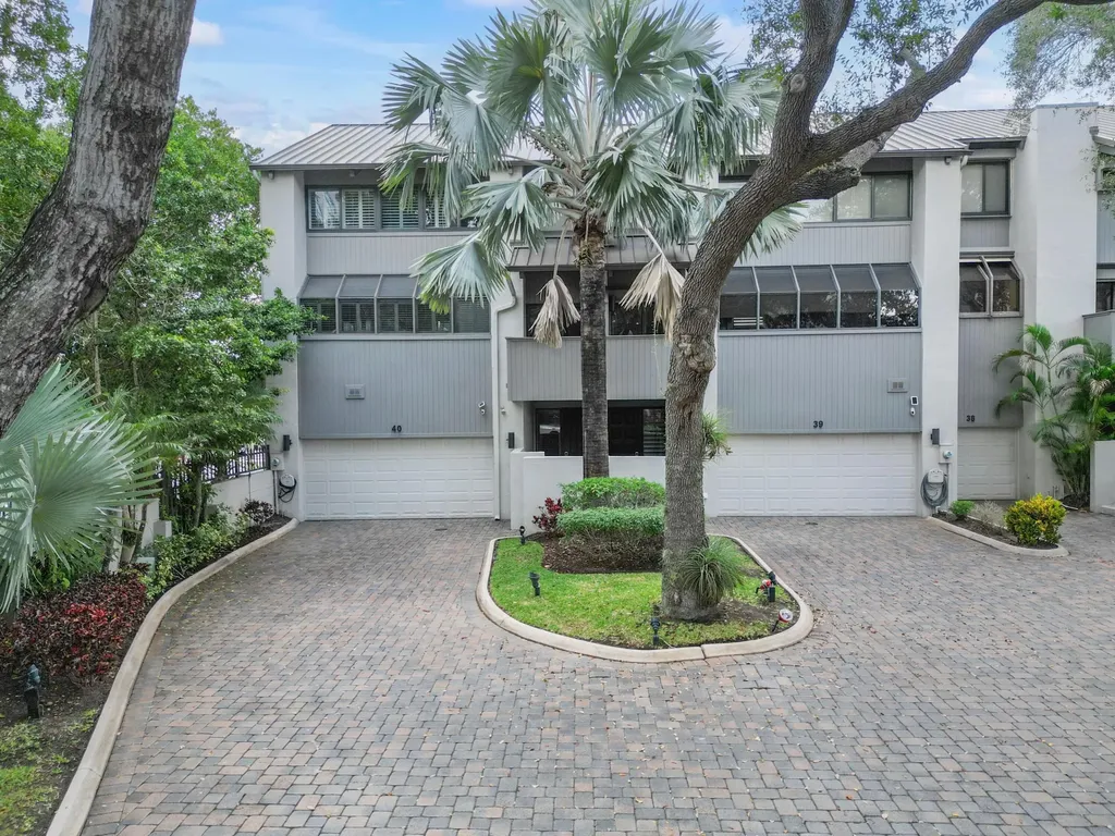 40 Portside Drive Fort Lauderdale FL 33316