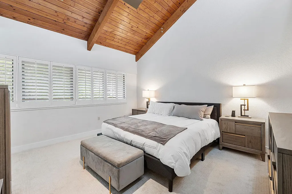 40 Portside Drive Fort Lauderdale FL 33316