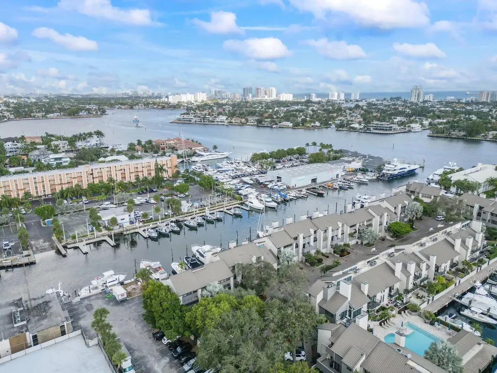 40 Portside Drive Fort Lauderdale FL 33316