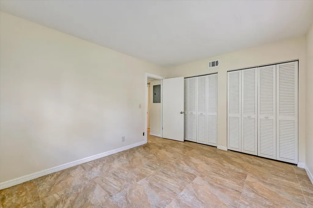 404 Fern Jupiter FL 33458