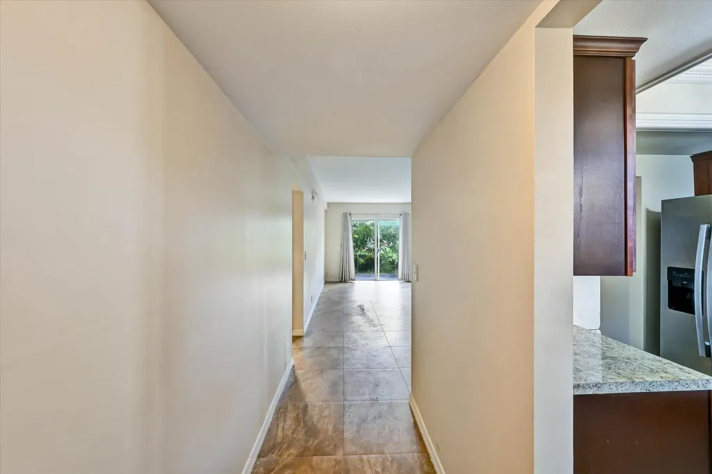404 Fern Jupiter FL 33458