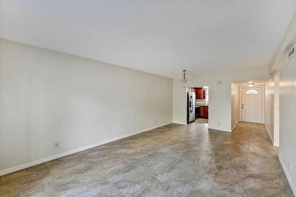 404 Fern Jupiter FL 33458