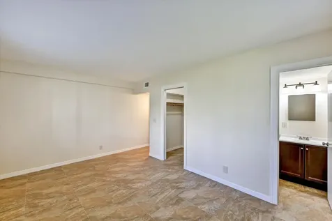 404 Fern Jupiter FL 33458