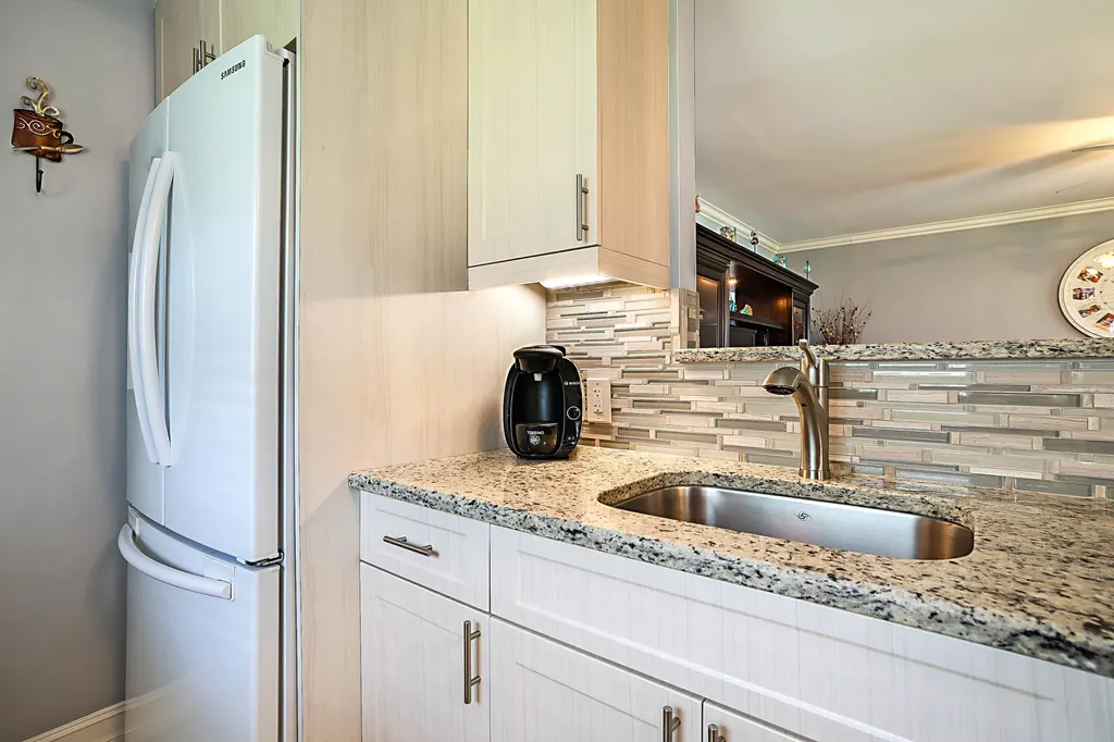 308 Saxony G Delray Beach FL 33446