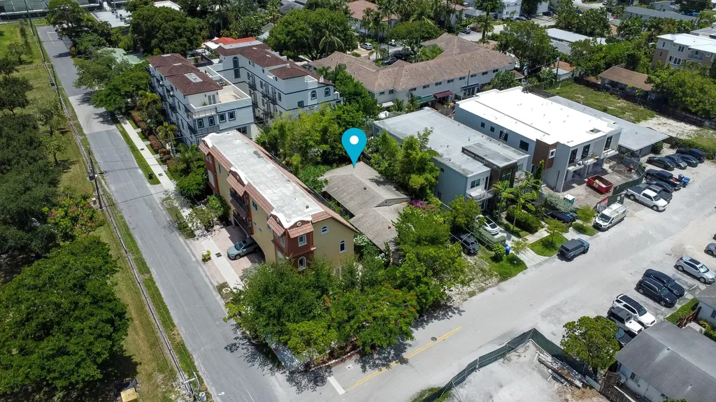 640 NE 8th Avenue Fort Lauderdale FL 33304