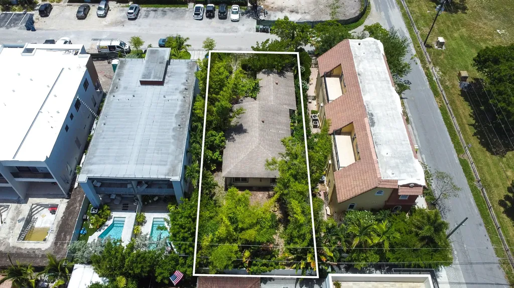 640 NE 8th Avenue Fort Lauderdale FL 33304