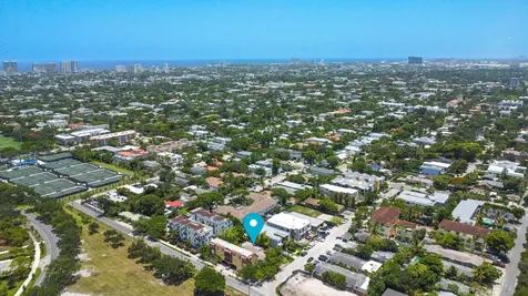 640 NE 8th Avenue Fort Lauderdale FL 33304