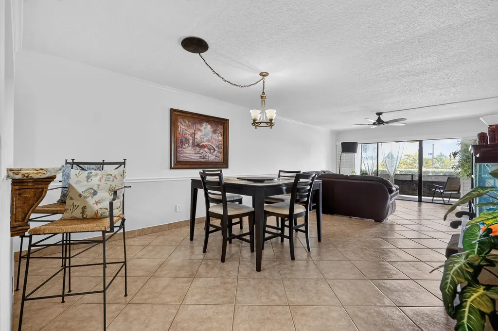 1036 Us Highway 1 North Palm Beach FL 33408