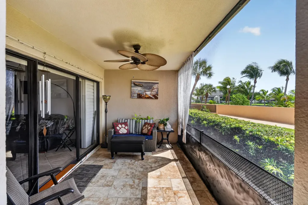1036 Us Highway 1 North Palm Beach FL 33408