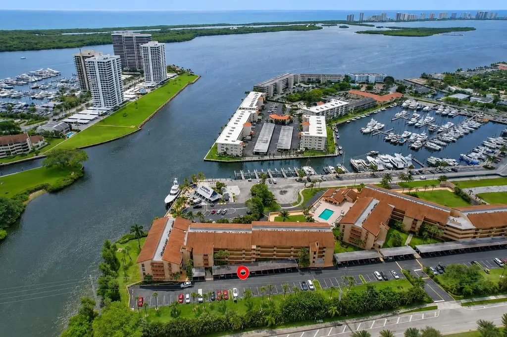 1036 Us Highway 1 North Palm Beach FL 33408