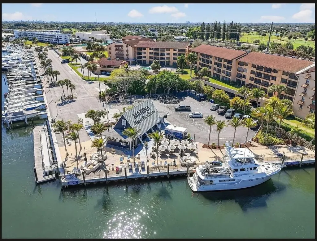 1036 Us Highway 1 North Palm Beach FL 33408