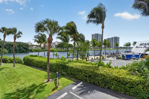 1036 Us Highway 1 North Palm Beach FL 33408