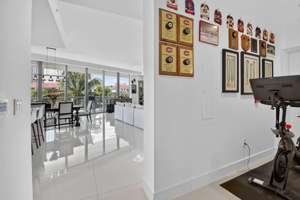 3250 NE 188th Street Aventura FL 33180