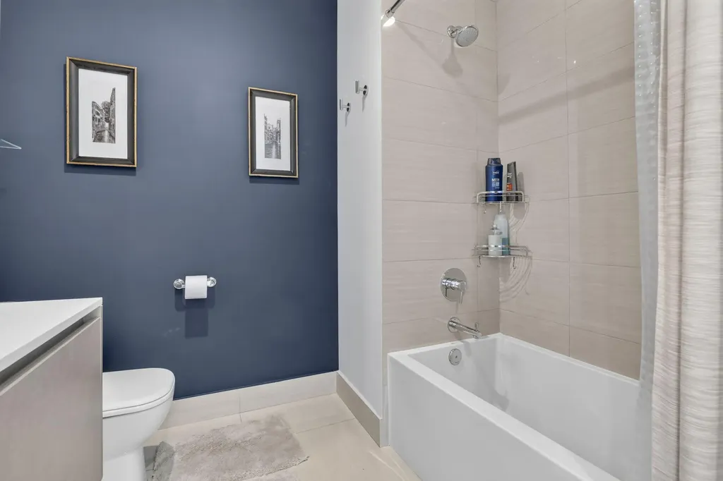 3250 NE 188th Street Aventura FL 33180