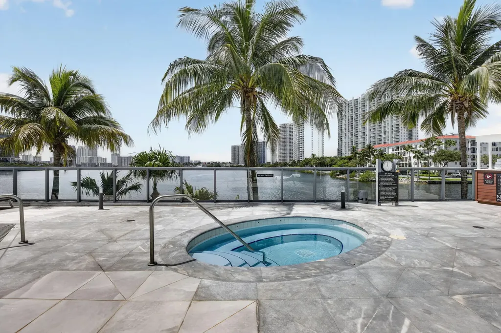 3250 NE 188th Street Aventura FL 33180