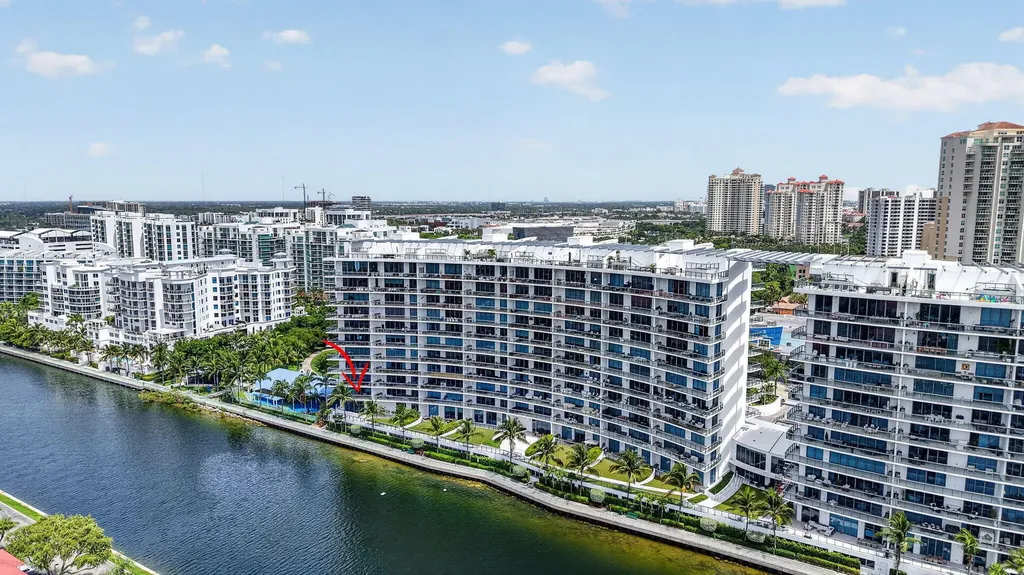 3250 NE 188th Street Aventura FL 33180