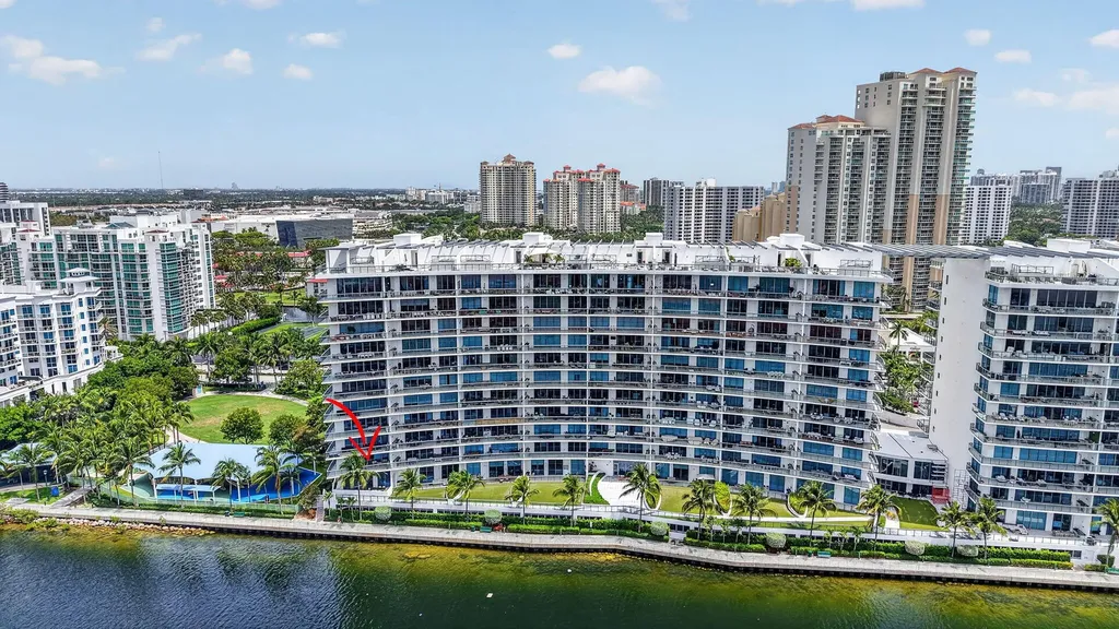 3250 NE 188th Street Aventura FL 33180