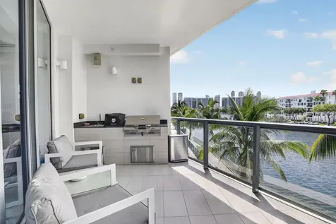 3250 NE 188th Street Aventura FL 33180