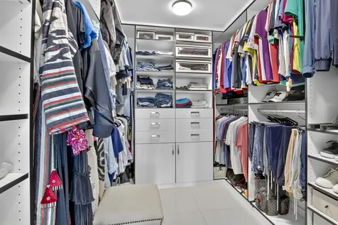 3250 NE 188th Street Aventura FL 33180
