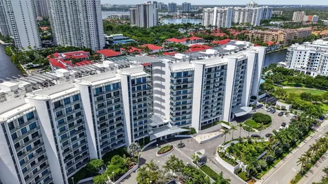 3250 NE 188th Street Aventura FL 33180