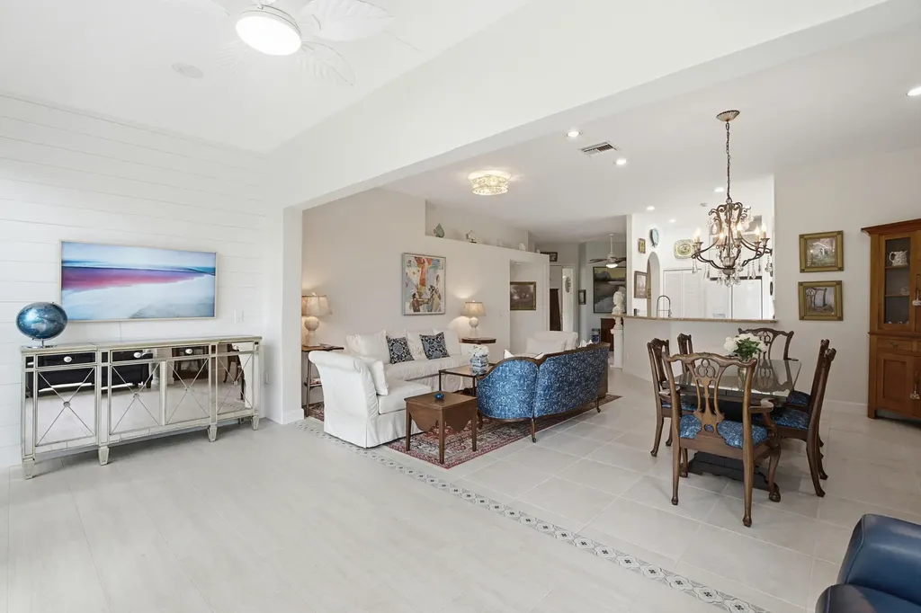 740 Pinehurst Way Palm Beach Gardens FL 33418