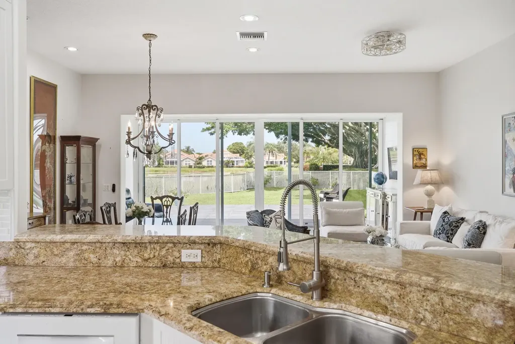 740 Pinehurst Way Palm Beach Gardens FL 33418
