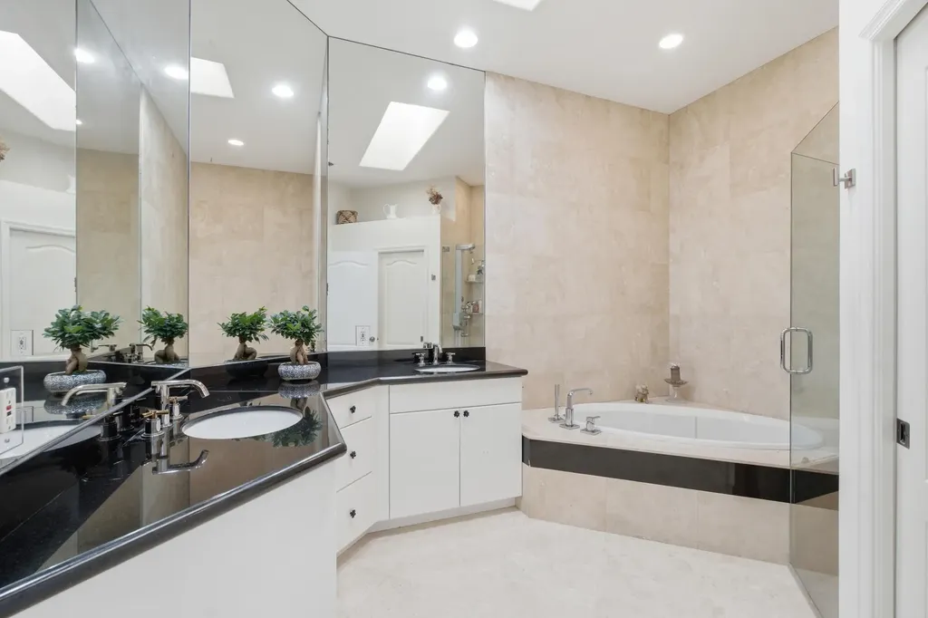740 Pinehurst Way Palm Beach Gardens FL 33418