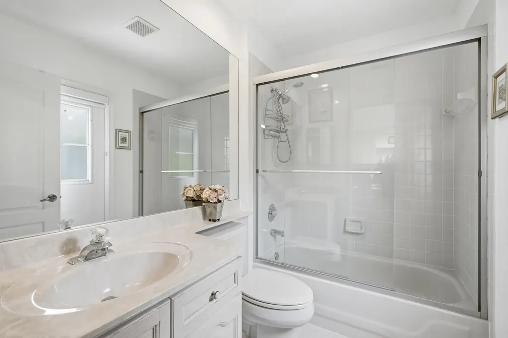 740 Pinehurst Way Palm Beach Gardens FL 33418
