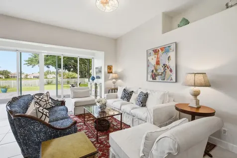 740 Pinehurst Way Palm Beach Gardens FL 33418