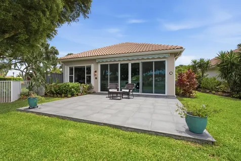 740 Pinehurst Way Palm Beach Gardens FL 33418