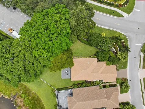 740 Pinehurst Way Palm Beach Gardens FL 33418