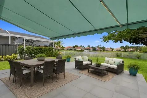740 Pinehurst Way Palm Beach Gardens FL 33418