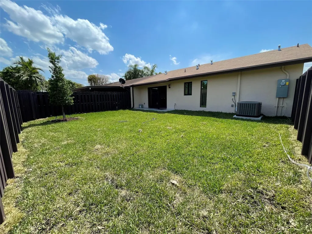4741 SW 135th Place Miami FL 33175