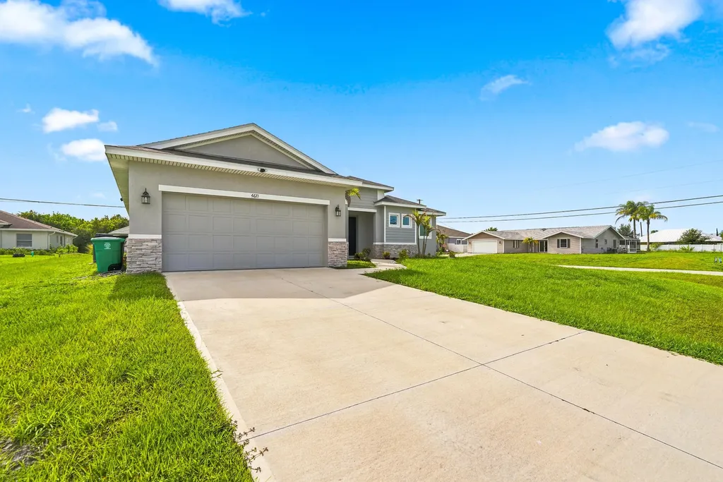 4671 SW Albacore Street Port St Lucie FL 34953