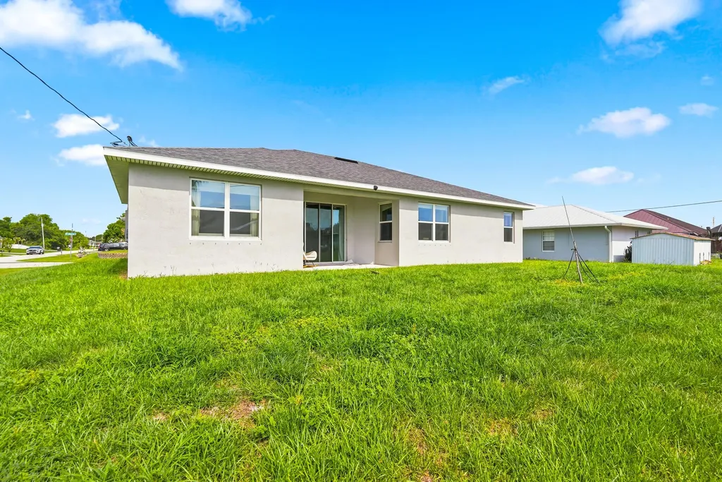 4671 SW Albacore Street Port St Lucie FL 34953
